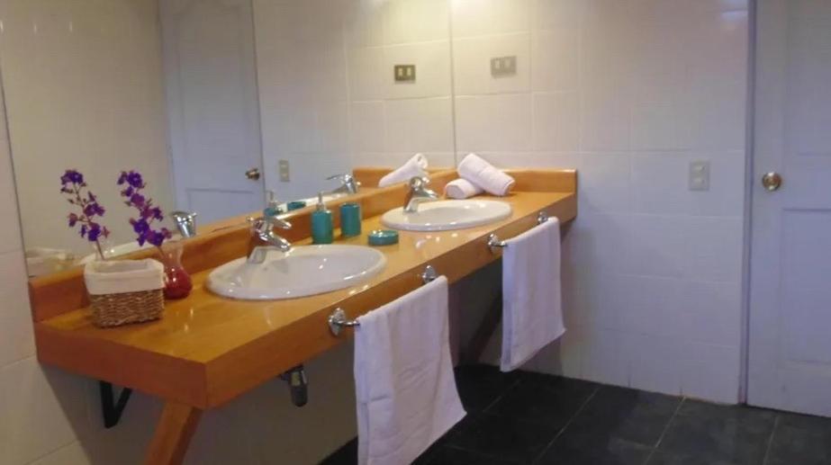 Manureva Nui Hotel Boutique Hanga Roa Ngoại thất bức ảnh